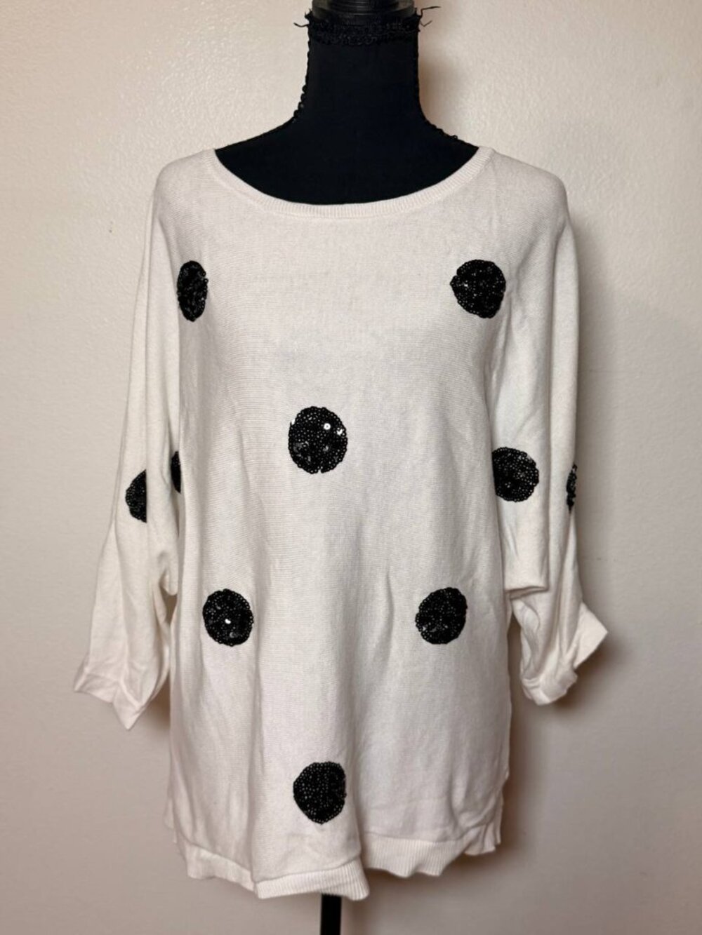 NY&C Ivory Black Sequin Polka Dot Dolman Sweater Parisian Chic Retro Knit M